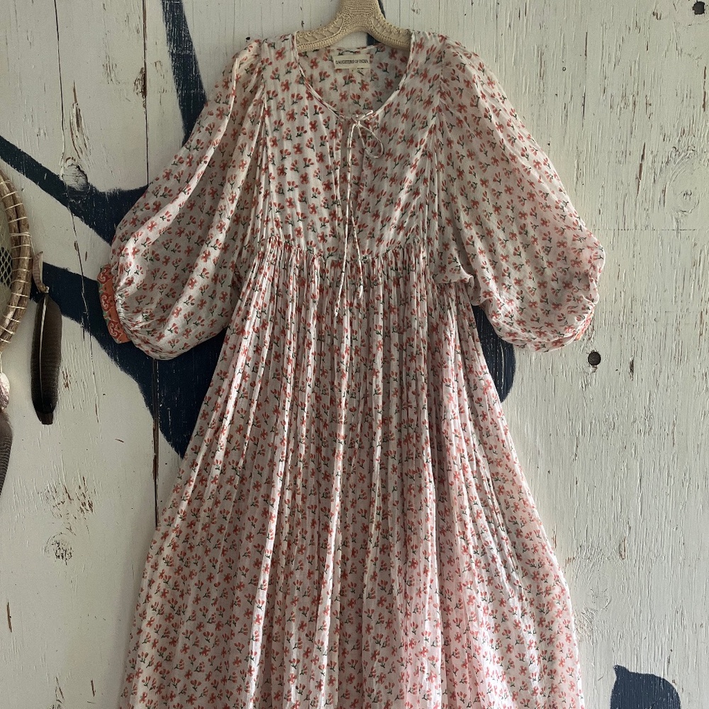 DAUGHTERS OF INDIA Kyra Maxi Dress- Coral- Size M